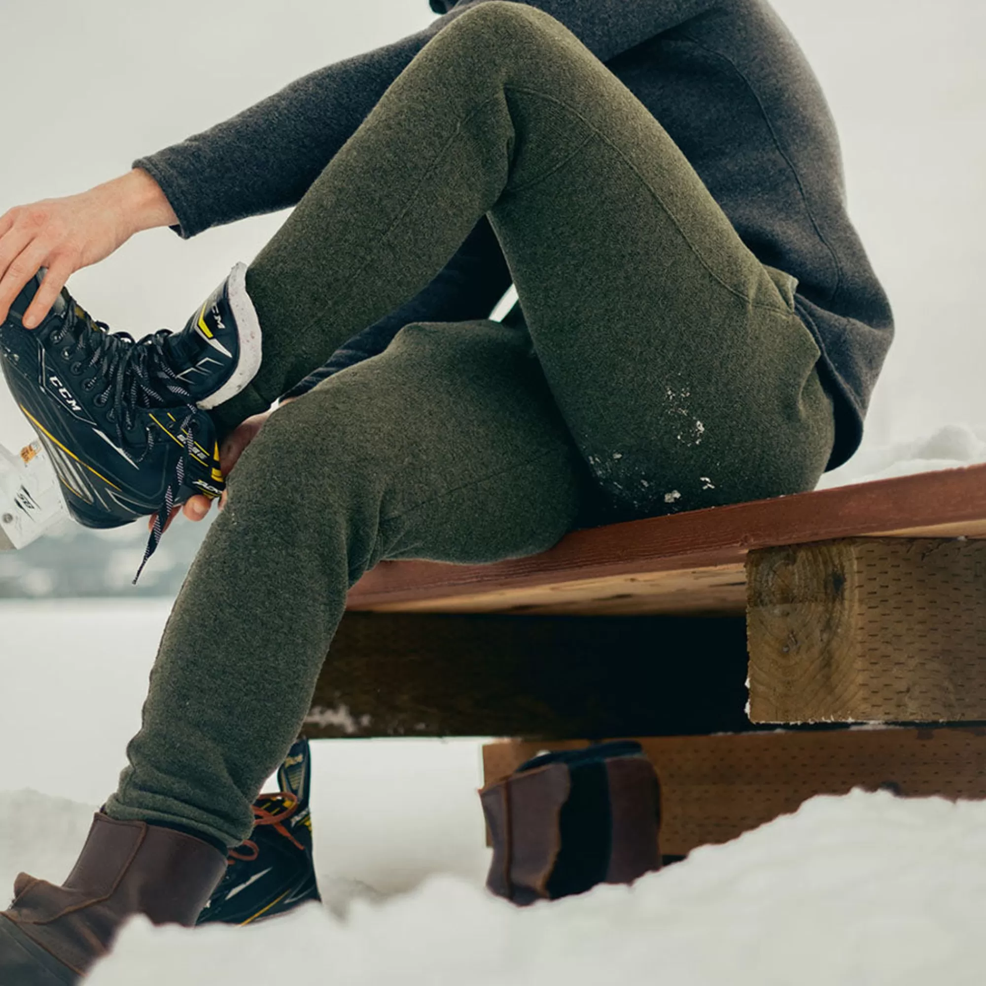 mens_powder_sweat_pants_5-4.webp Men'S Powder Sweat Pants | Duckworth New