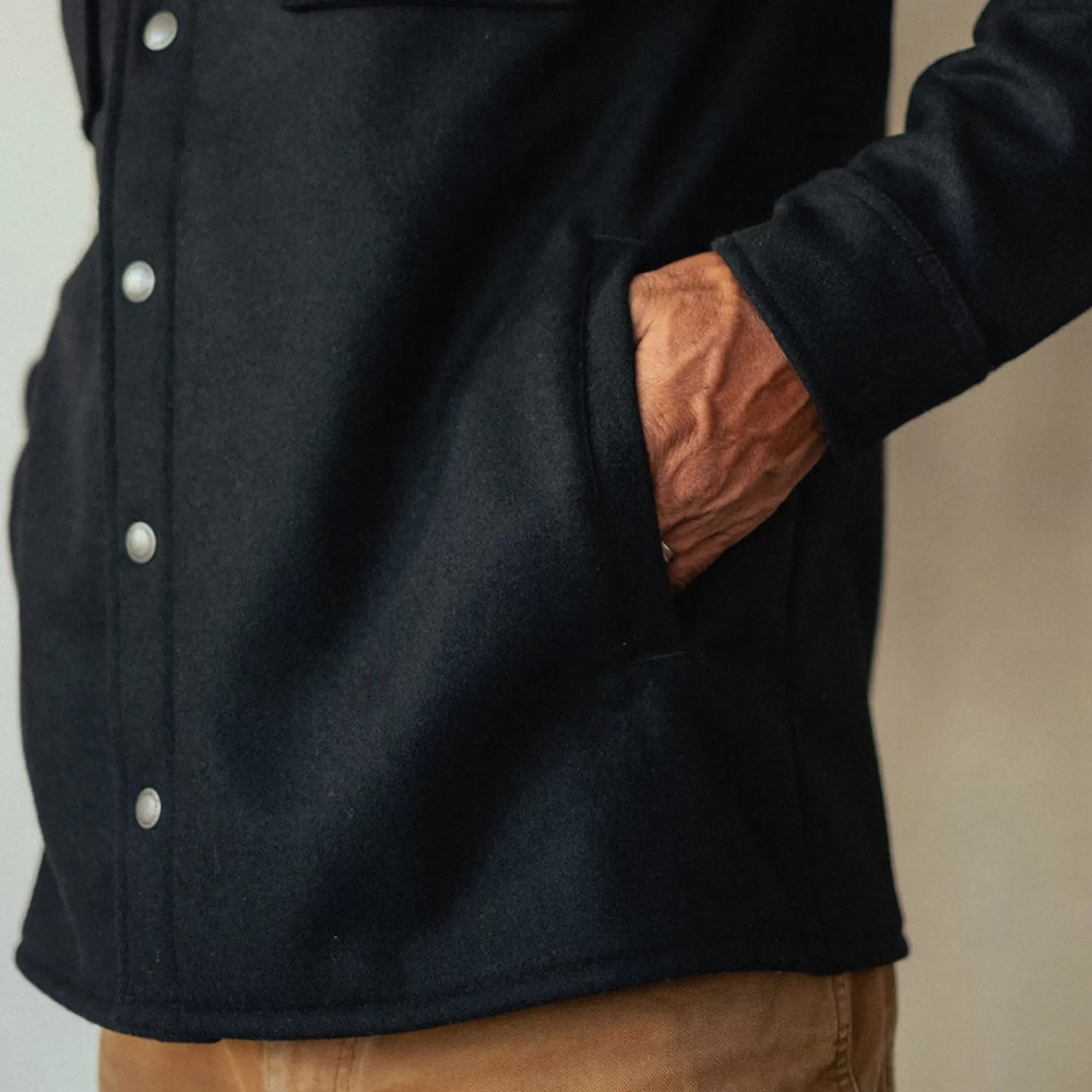 mens_snowcrest_shirt_jacket_5-5.webp Men'S Snowcrest Shirt Jacket | Duckworth Best