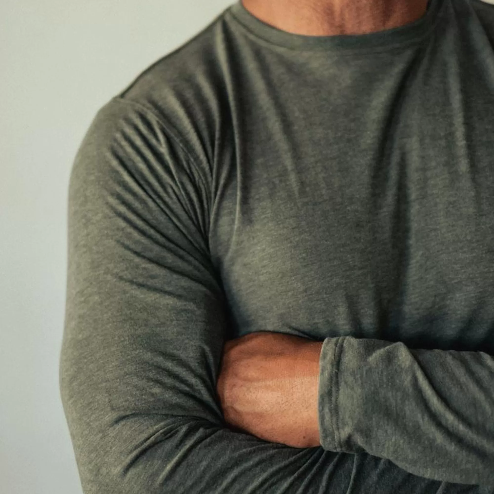 mens_vapor_long_sleeve_crew_5-3.webp Men'S Vapor Long Sleeve Crew | Duckworth Flash Sale