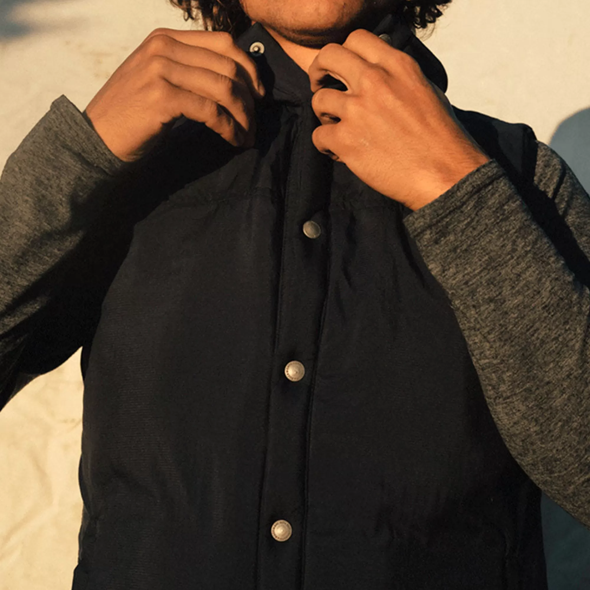 mens_woolcloud_vest_6-3.webp Men'S Woolcloud Vest | Duckworth Outlet