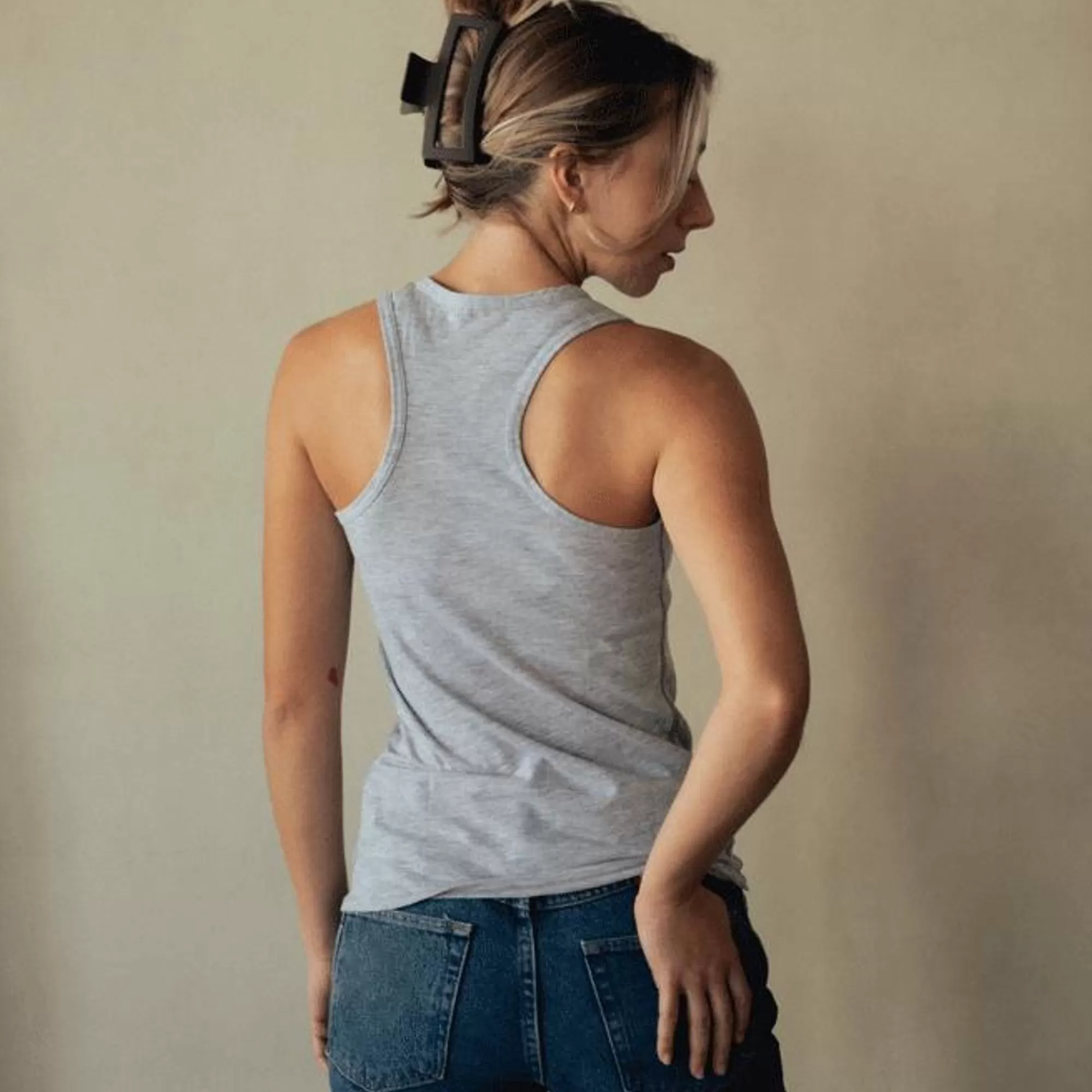 womens_vapor_racerback_tank_2-1.webp Women'S Vapor Racerback Tank | Duckworth Outlet