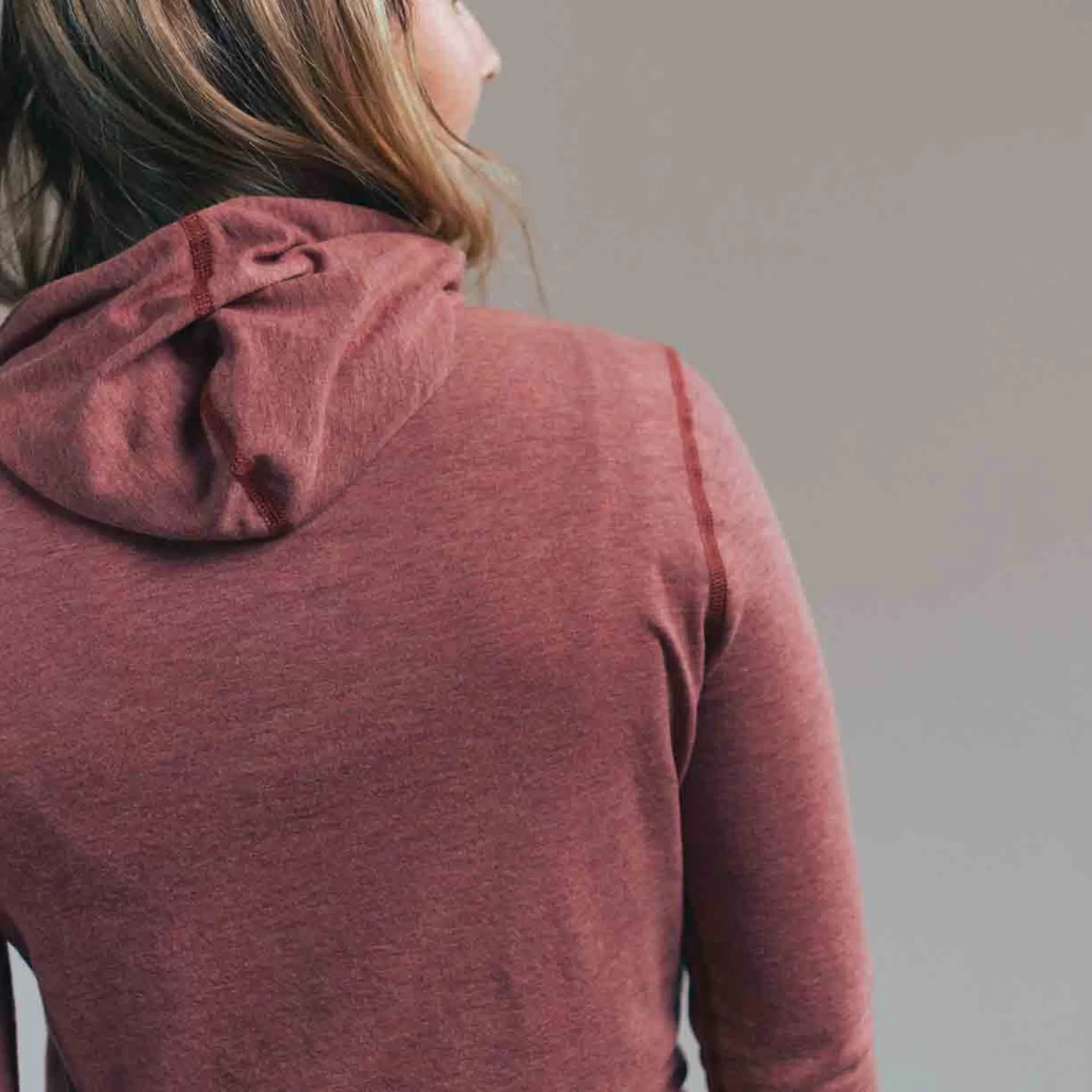 womens_vapor_tunnel_hood_8-4.webp Women'S Vapor Tunnel Hood | Duckworth Best Sale